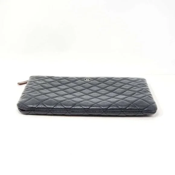 Authentic CHANEL CC Caviar Learher Quilted Cosmetic /Classic Clutch Bag - Picture 8 of 13